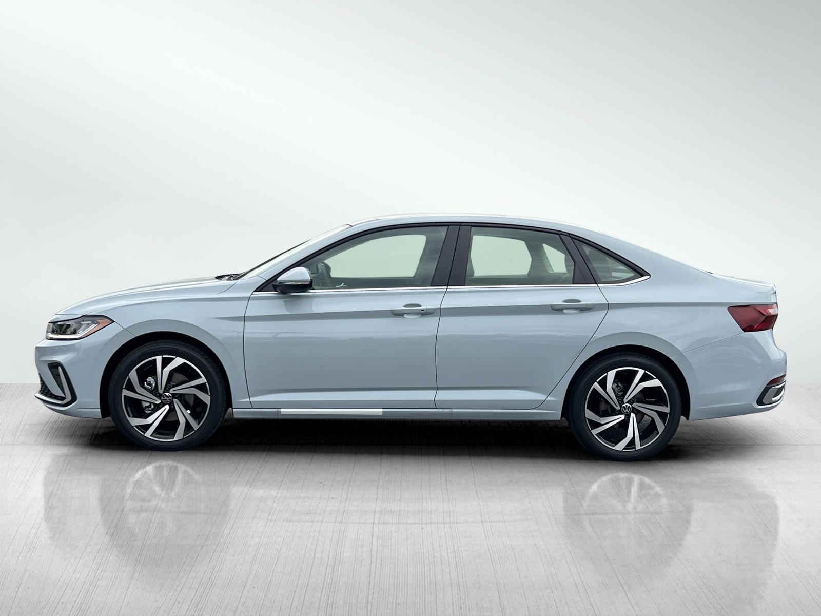2025 Volkswagen Jetta 1.5T SEL photo 4