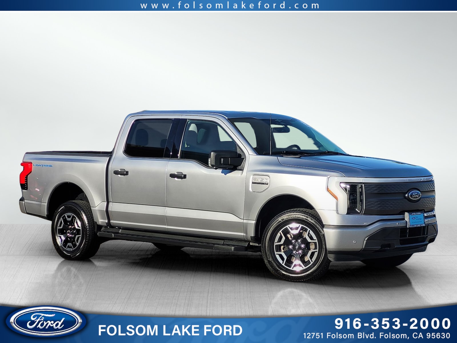 2023 Ford F-150 Lightning XLT SuperCrew AWD