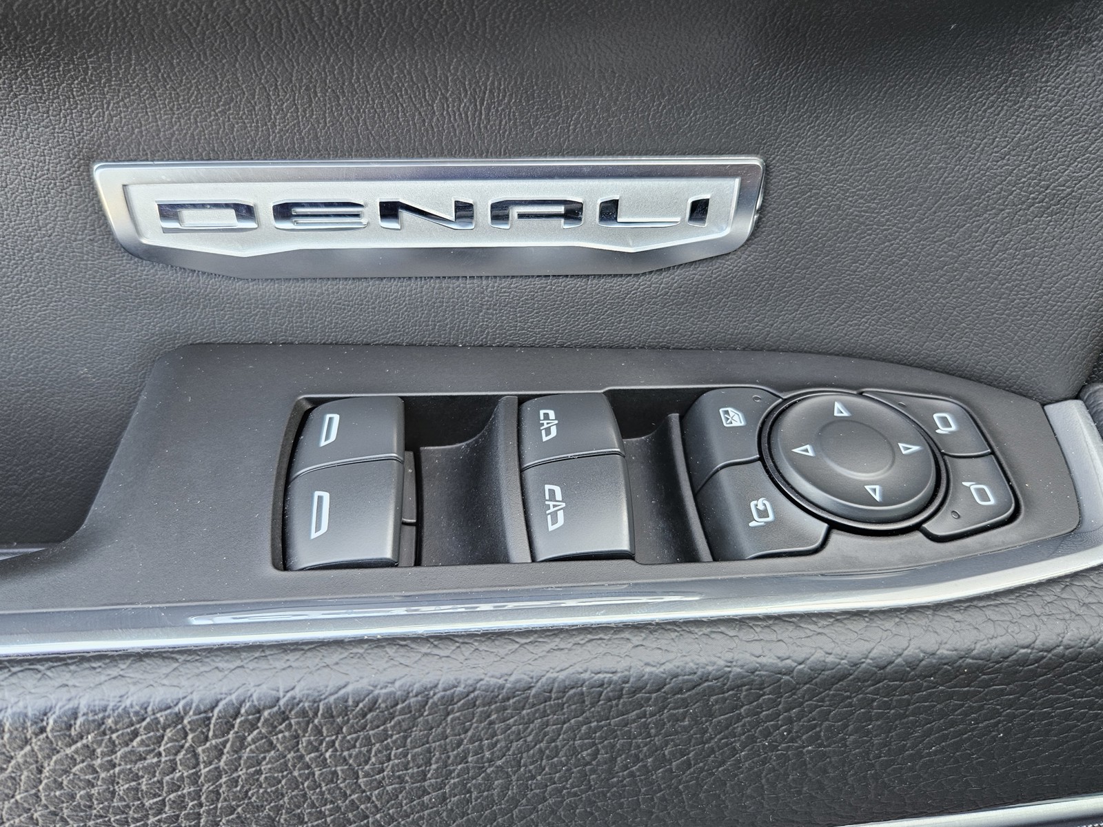 2024 GMC Sierra 1500 - Photo 11