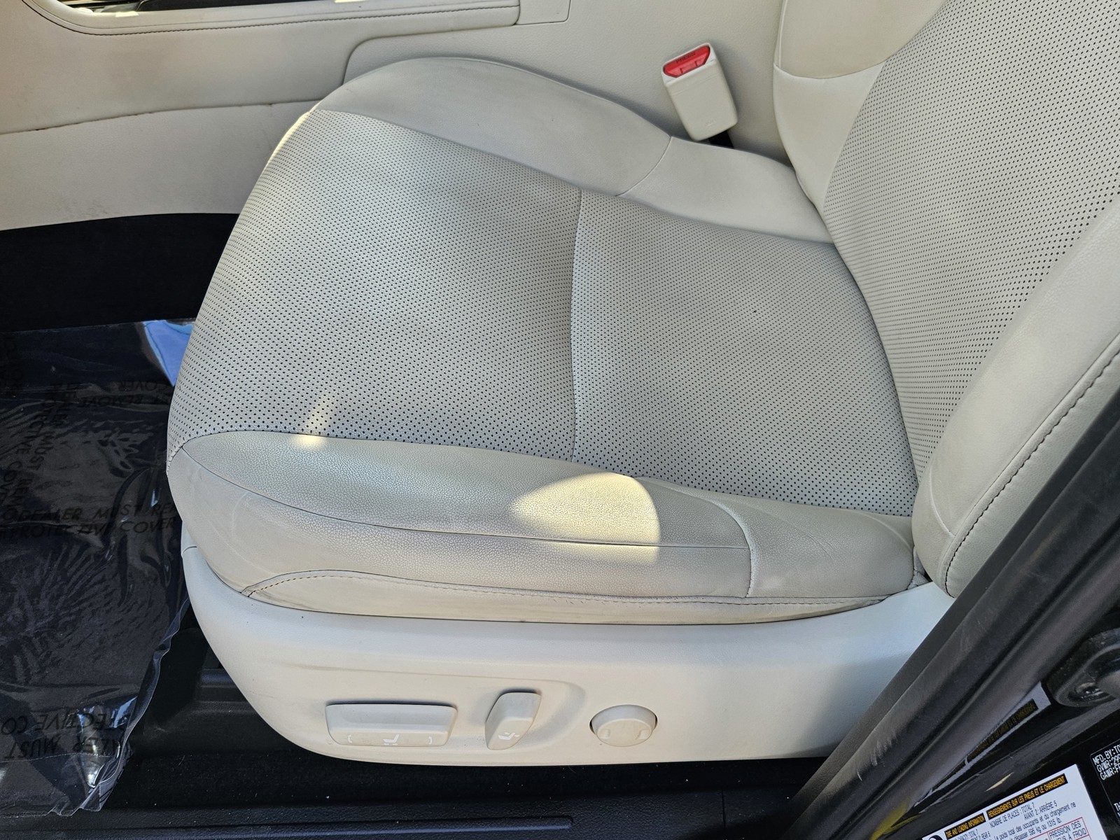 2022 Lexus GX - Photo 14