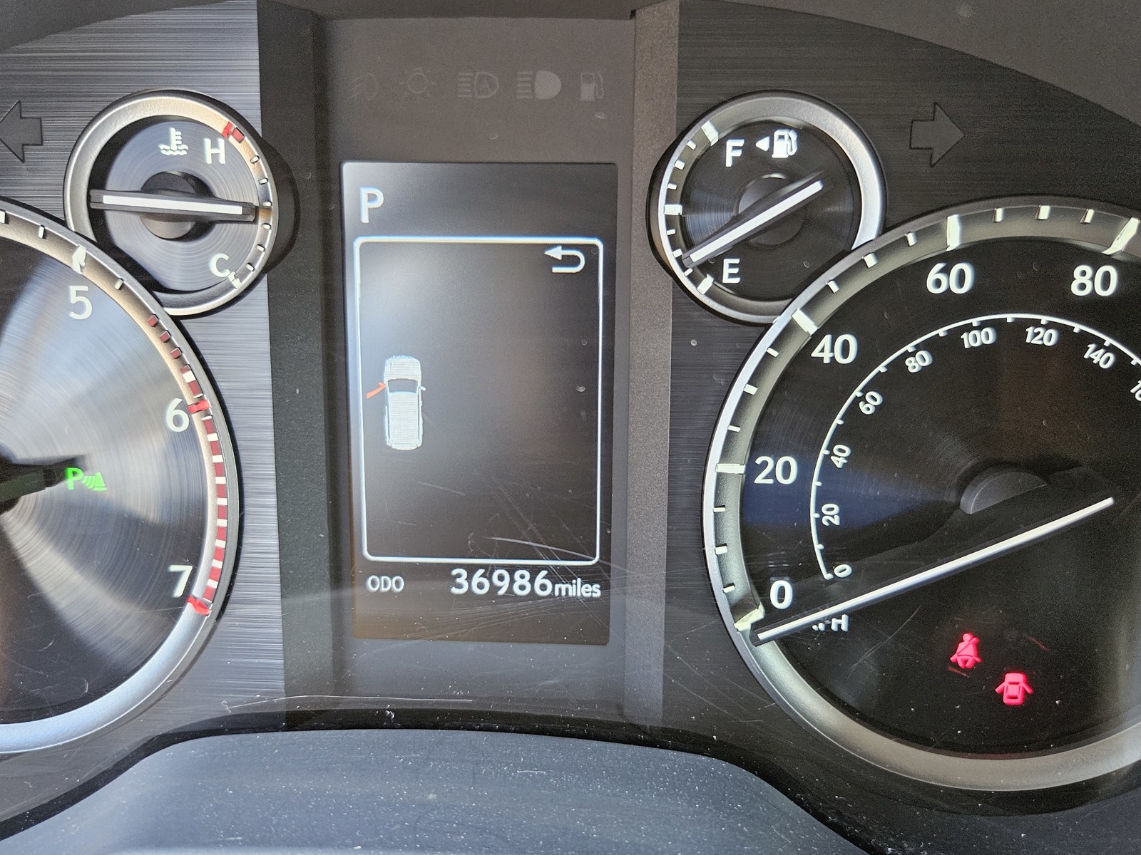 2022 Lexus GX - Photo 17