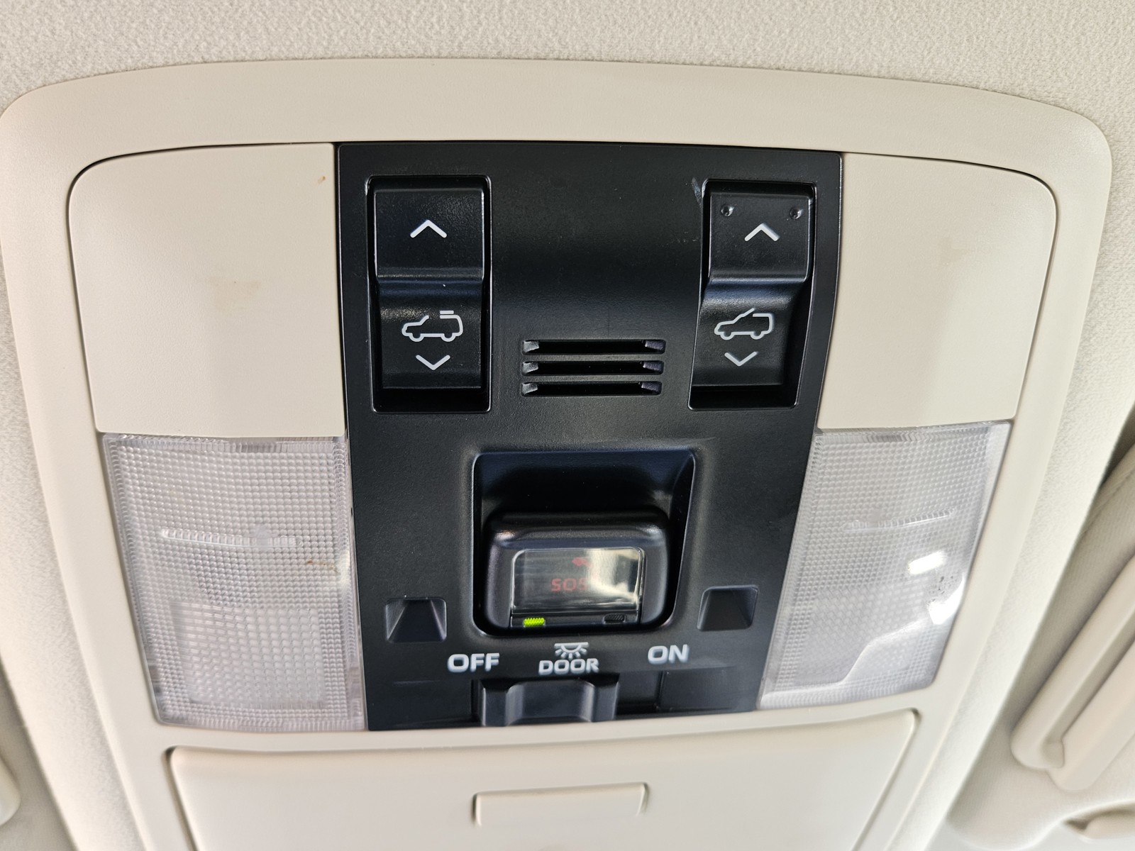 2022 Lexus GX - Photo 24