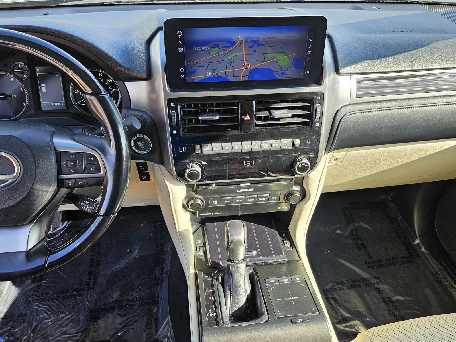 2022 Lexus GX - Photo 25