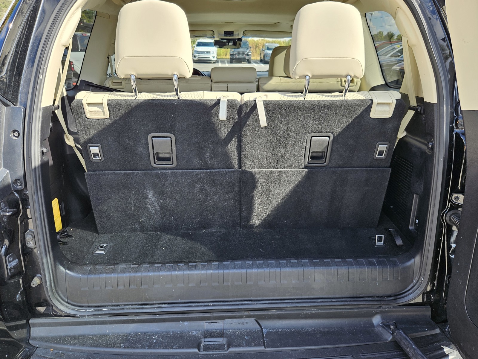 2022 Lexus GX - Photo 31
