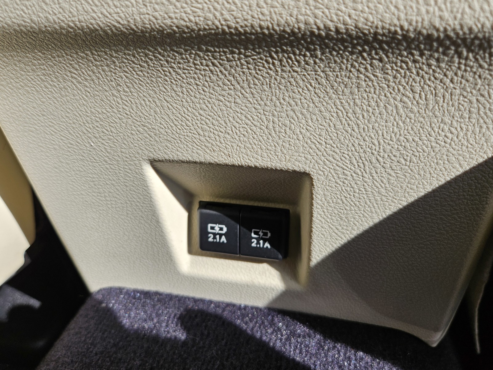 2022 Lexus GX - Photo 38