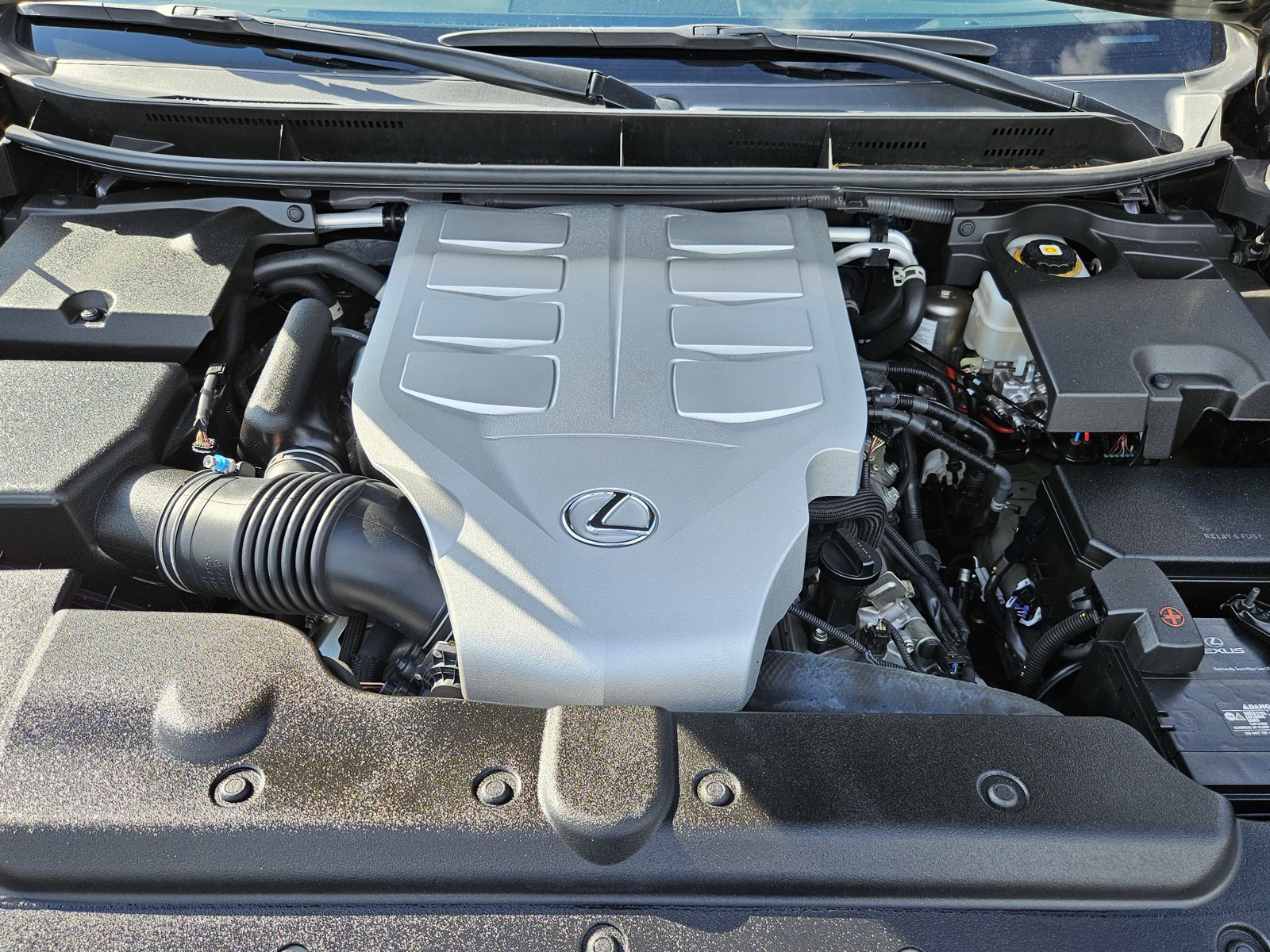 2022 Lexus GX - Photo 48