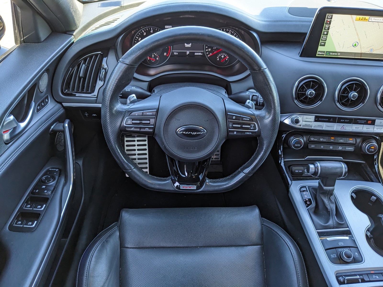 2020 Kia Stinger - Photo 15
