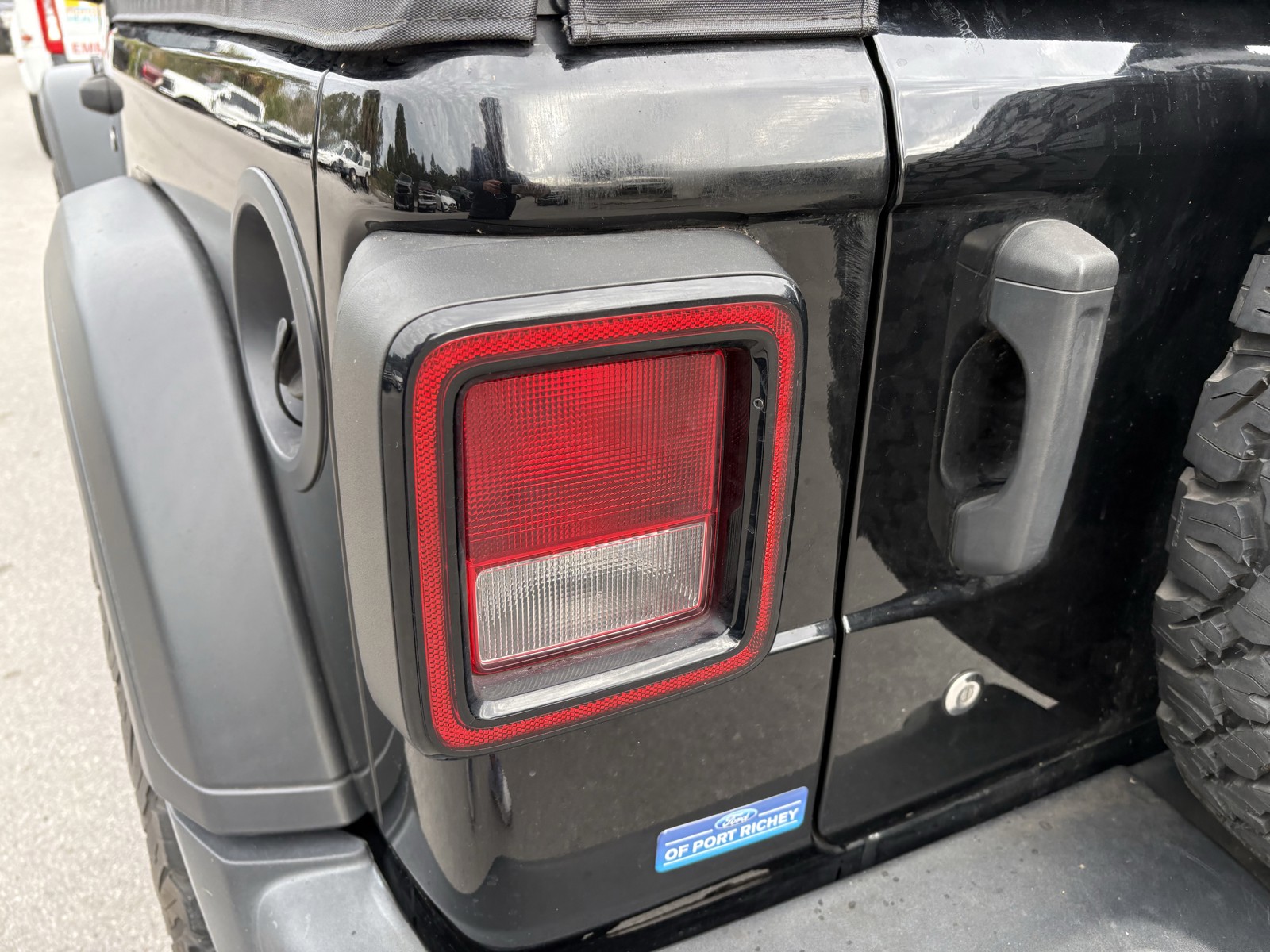 2019 Jeep Wrangler - Photo 13