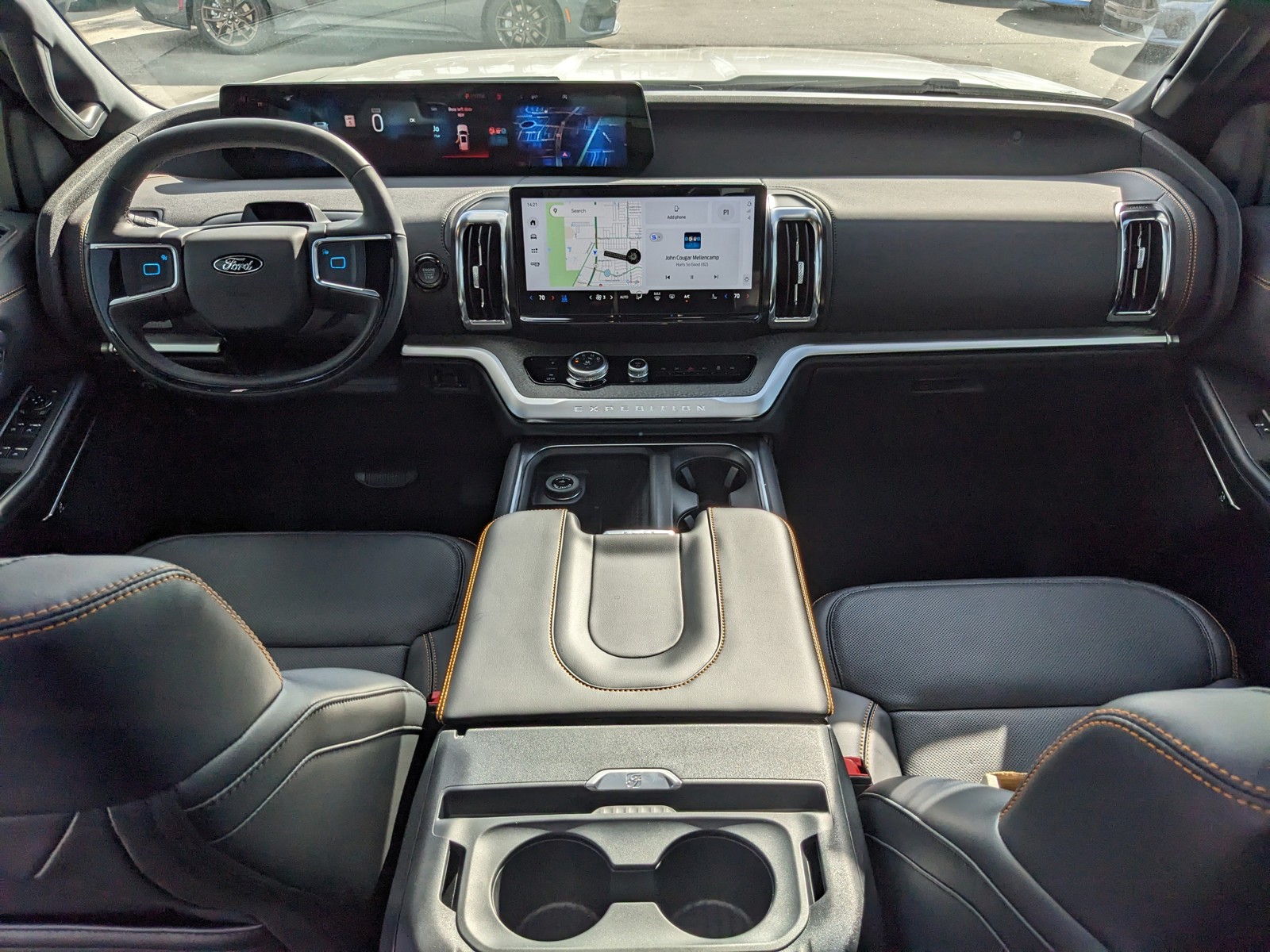 2025 Ford Expedition - Photo 13