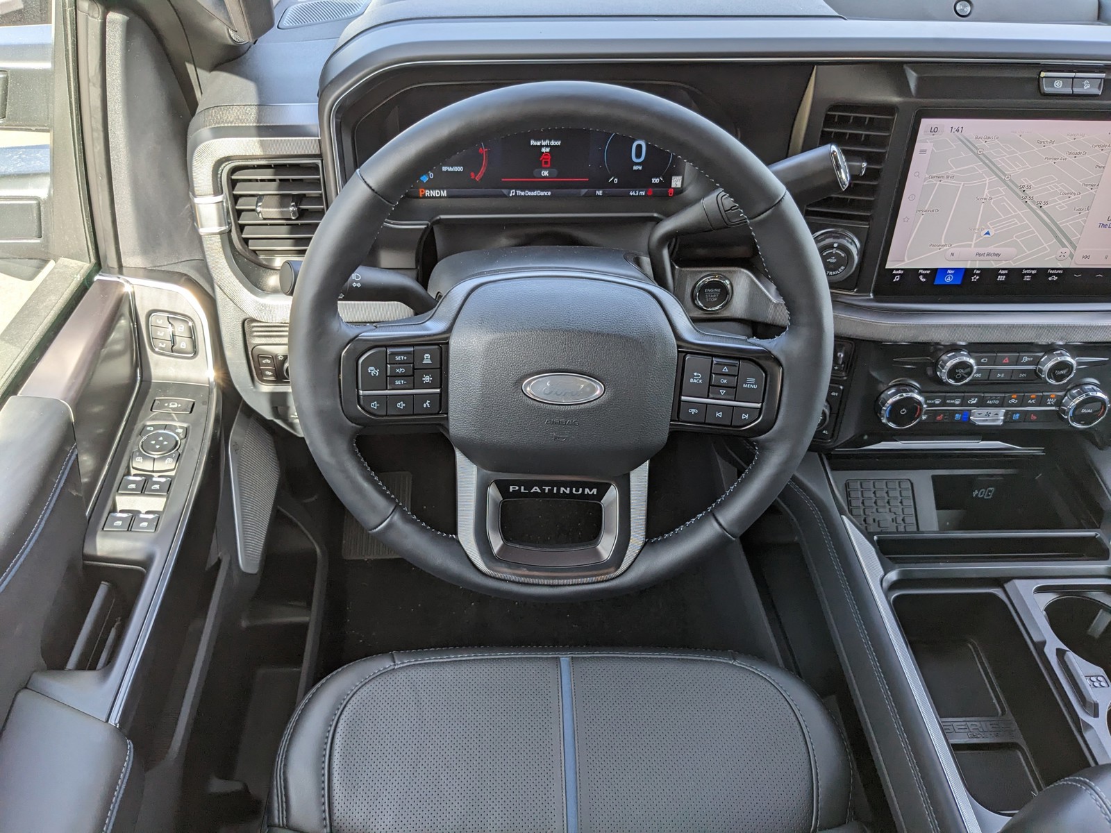 2026 Ford F-350SD - Photo 14