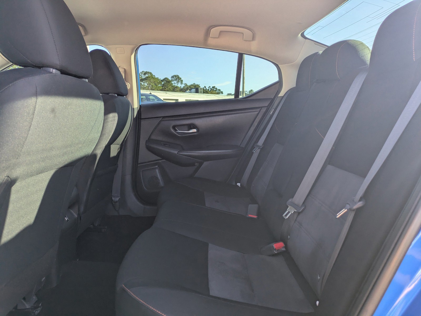 2021 Nissan Sentra - Photo 11