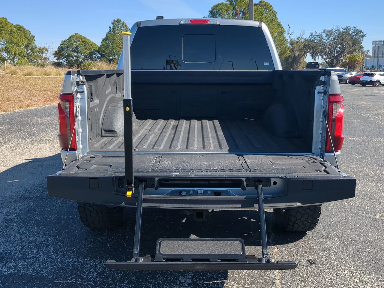 2024 Ford F-150 - Photo 10