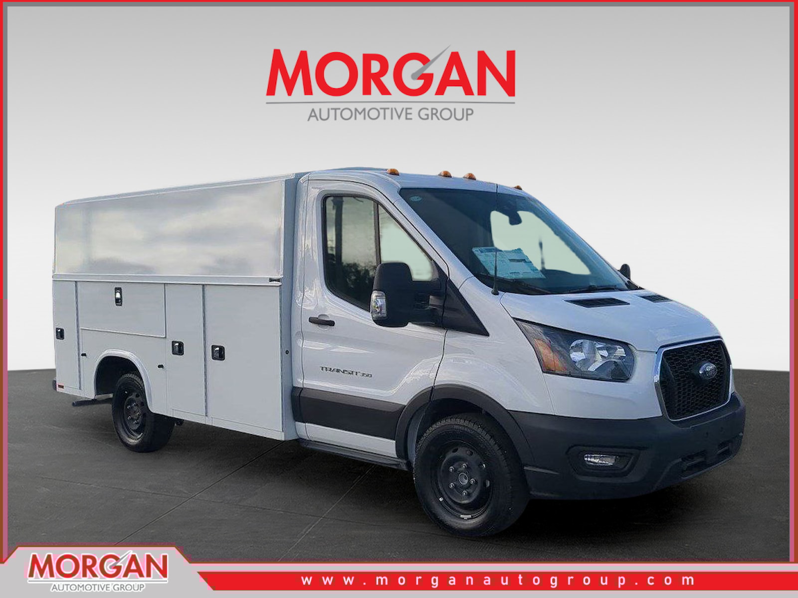 2025 Ford Transit Cutaway Base's photo