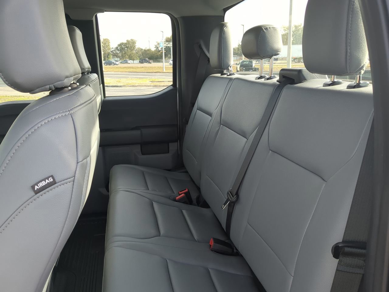 2025 Ford F-250SD - Photo 15