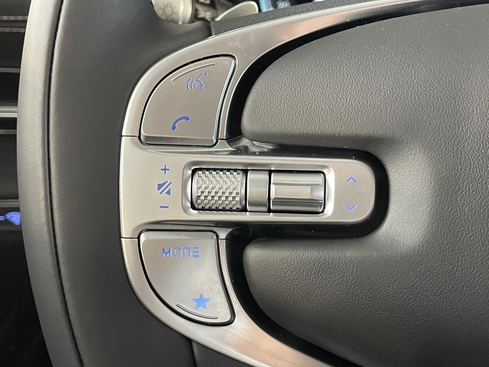2024 Genesis GV80 3.5T AWD photo 16
