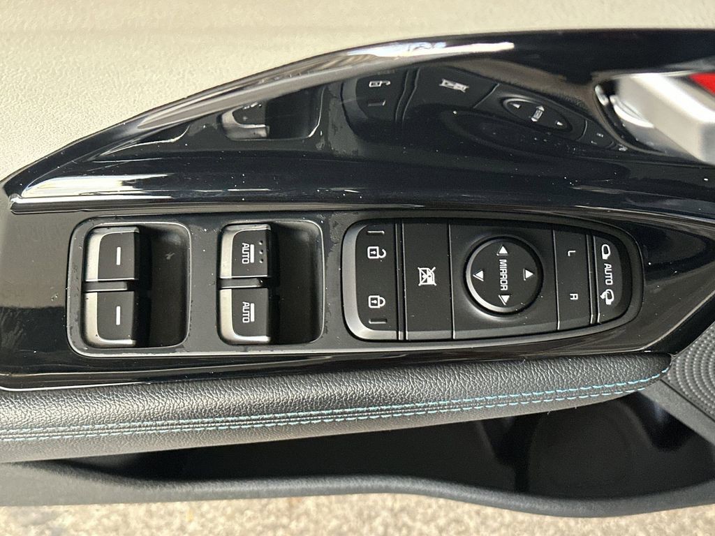 2022 Kia Niro - Photo 15