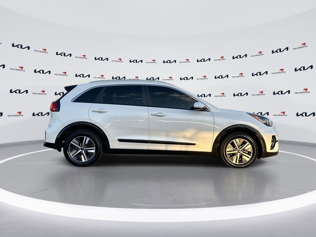 2022 Kia Niro - Photo 9