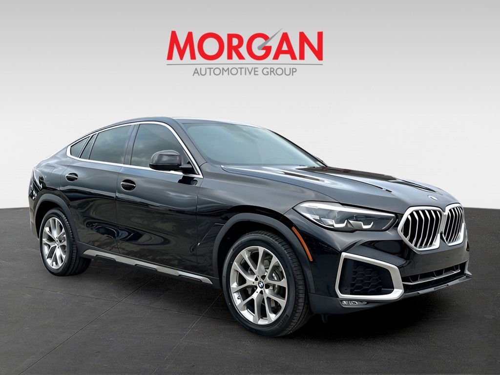 2021 BMW X6 - Photo 2