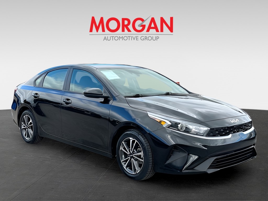 2024 Kia Forte - Photo 3