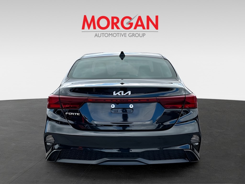 2024 Kia Forte - Photo 5