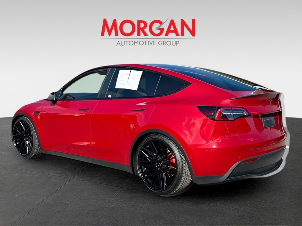 2022 Tesla Model Y - Photo 5