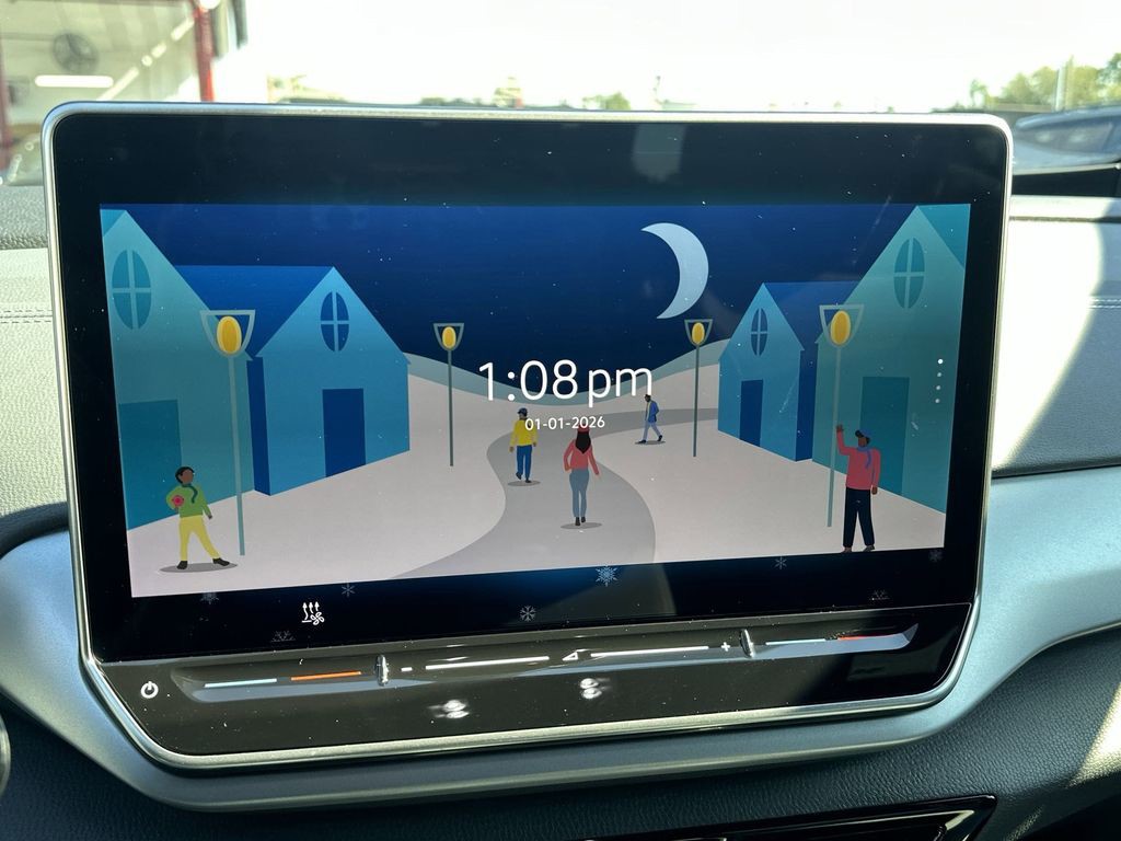 2025 Volkswagen ID.4 - Photo 12