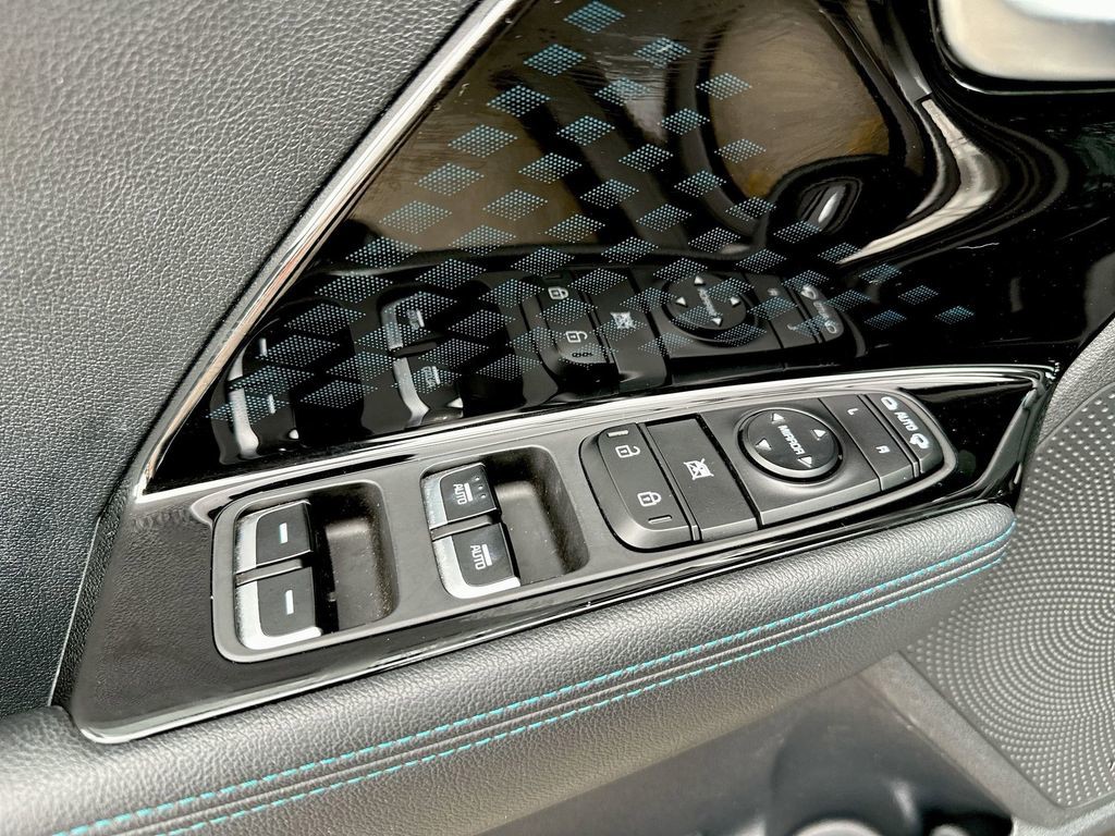 2022 Kia Niro EV - Photo 15