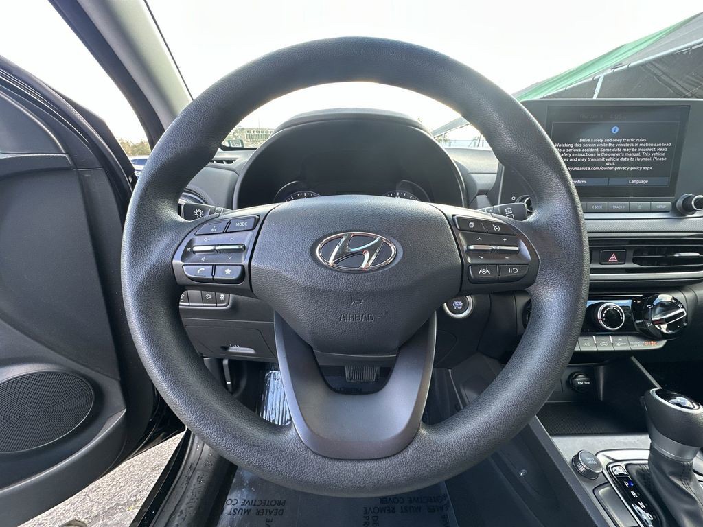 2023 Hyundai Kona - Photo 11