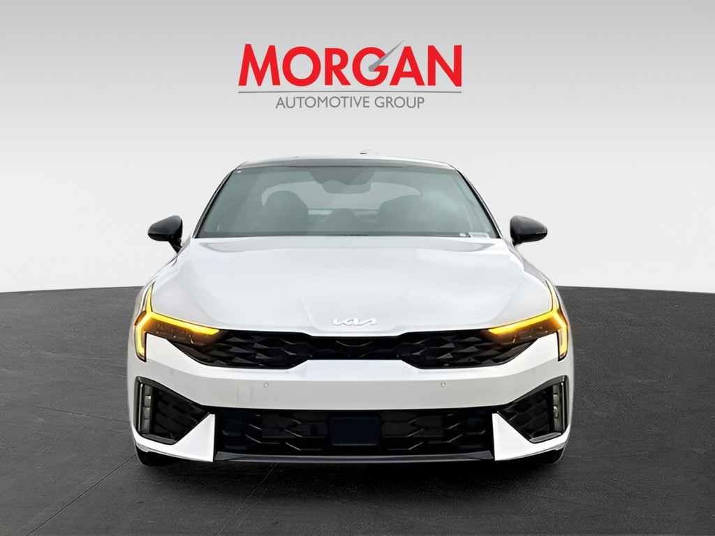 2026 Kia K5 - Photo 3