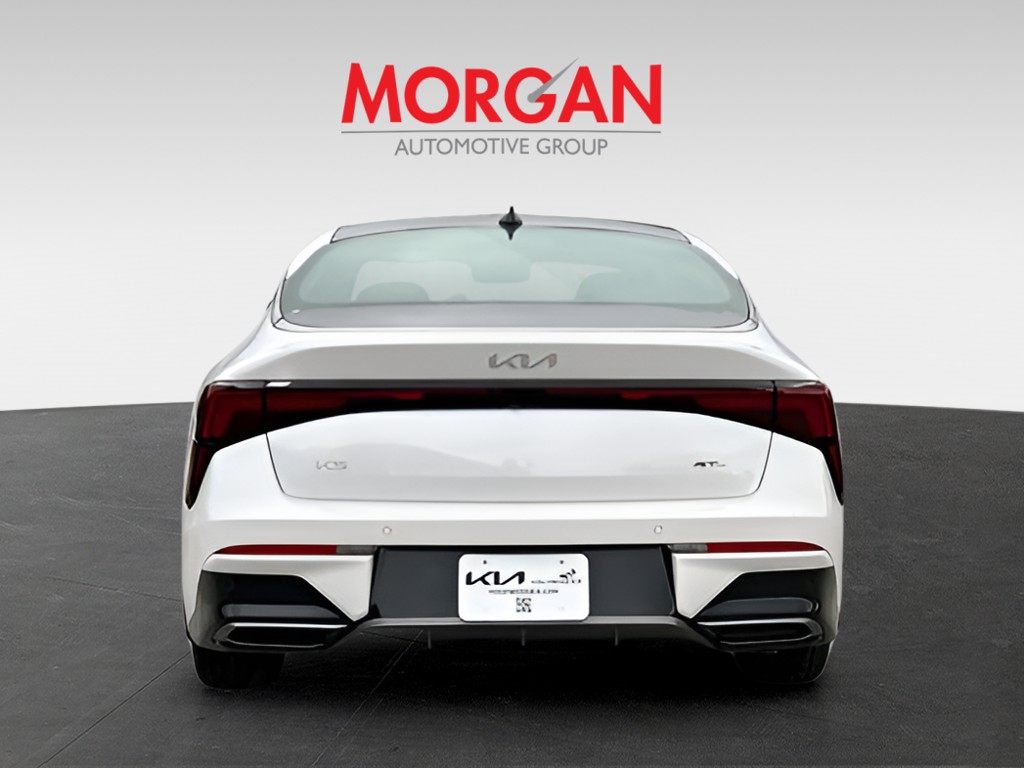 2026 Kia K5 - Photo 6