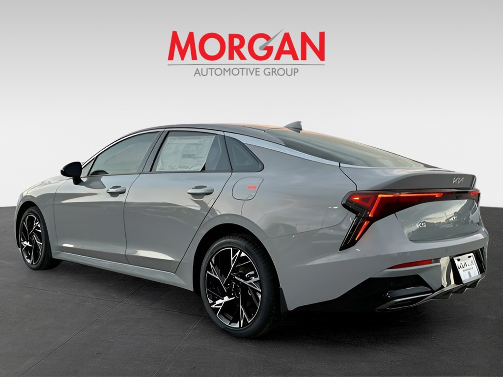 2026 Kia K5 - Photo 5