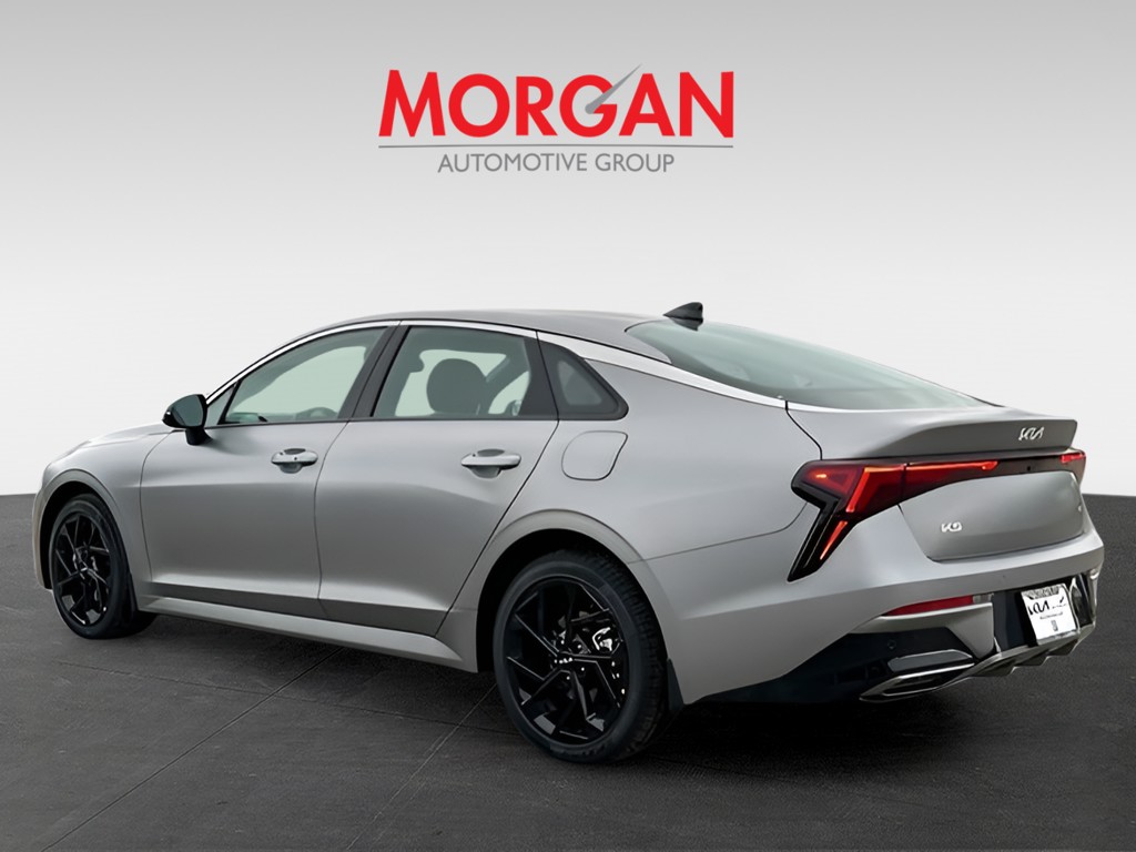2026 Kia K5 - Photo 5