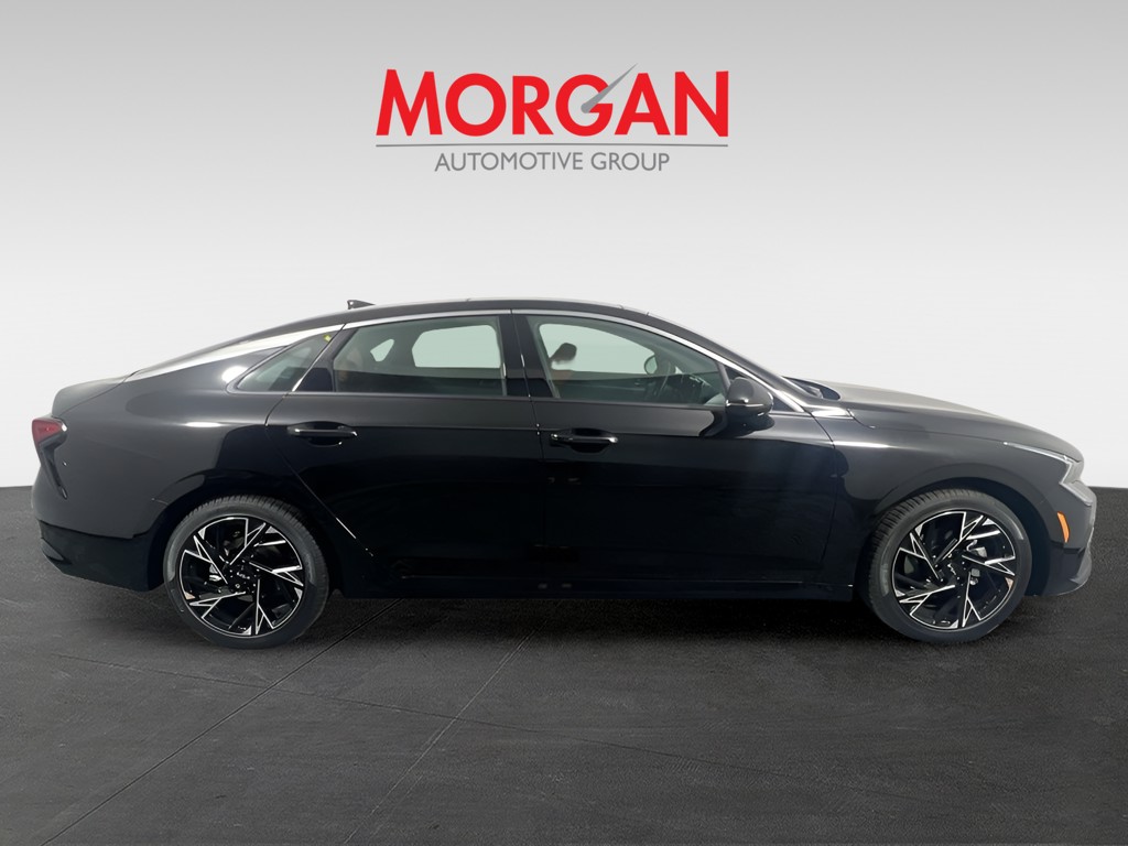 2026 Kia K5 - Photo 7