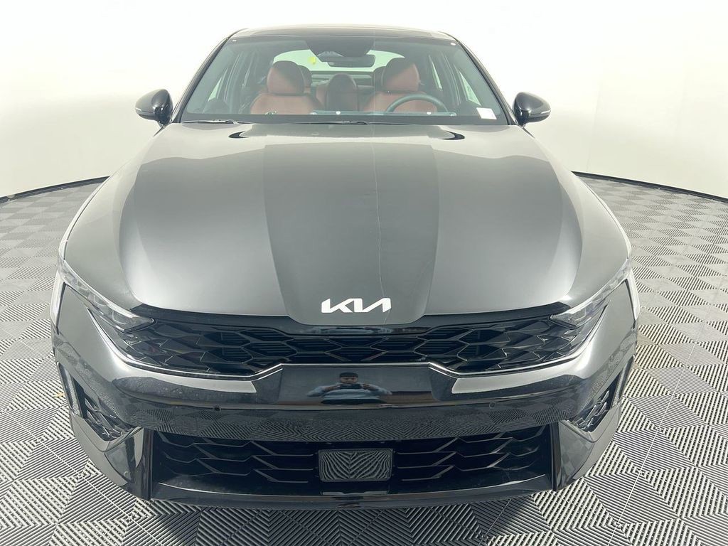 2026 Kia K5 - Photo 3