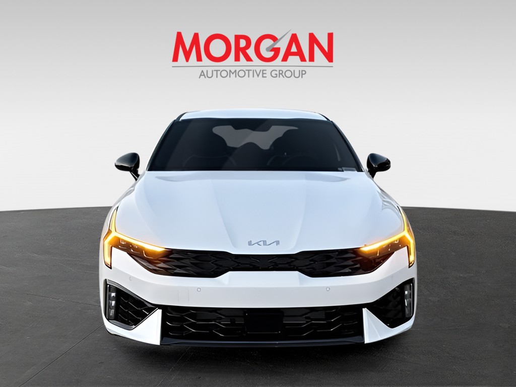 2026 Kia K5 - Photo 4