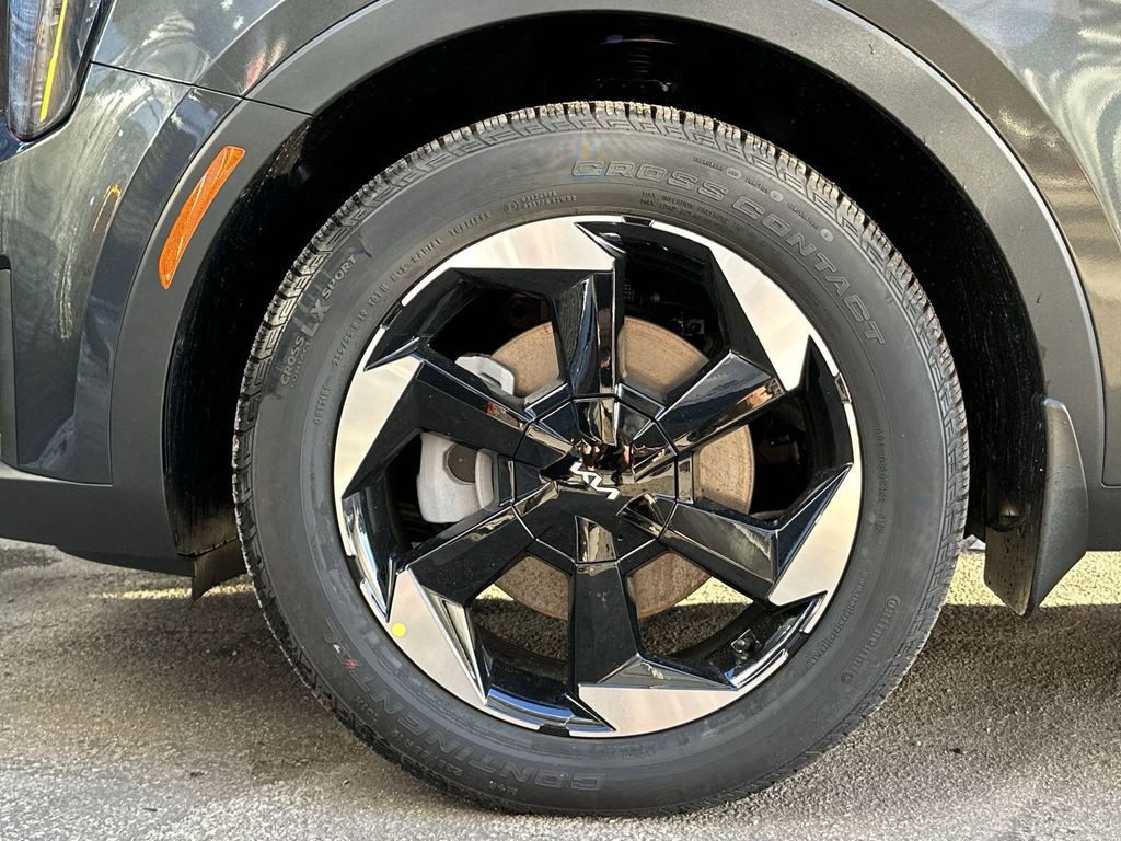 2026 Kia Sorento Hybrid - Photo 11