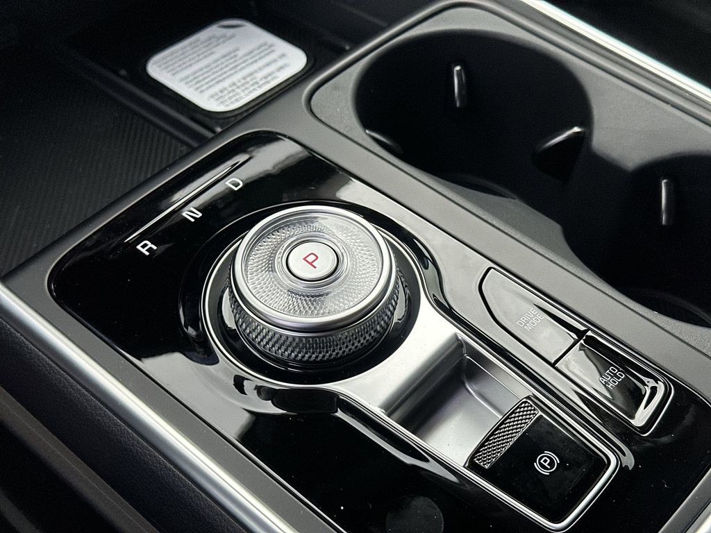 2026 Kia Carnival Hybrid - Photo 21
