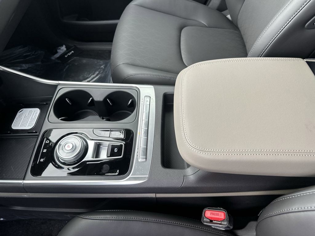 2026 Kia Carnival Hybrid - Photo 22
