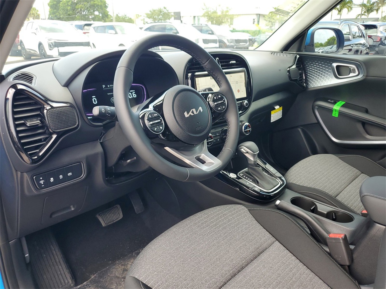 2025 Kia Soul - Photo 14