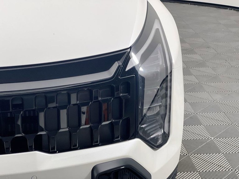 2026 Kia Sportage Hybrid - Photo 14