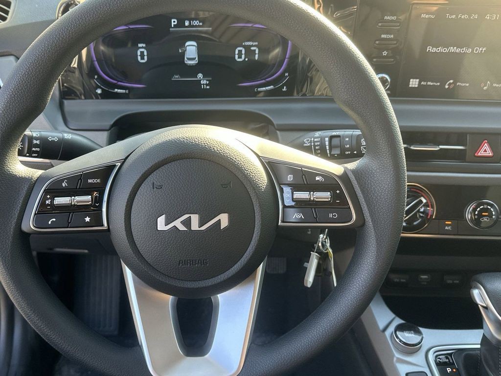 2026 Kia Seltos - Photo 7