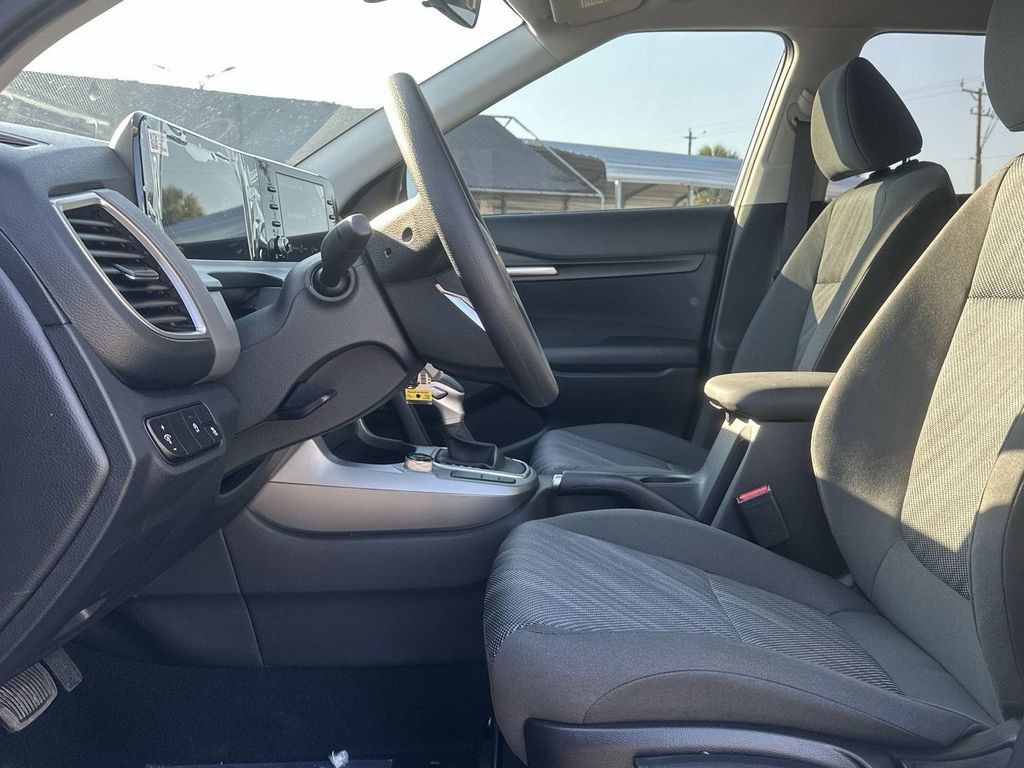 2026 Kia Seltos - Photo 15