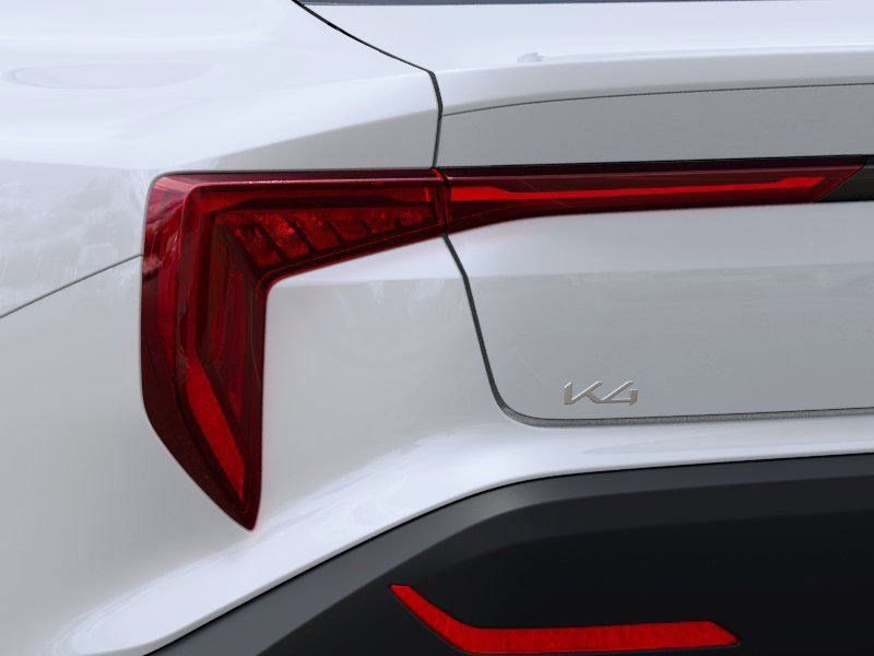 2025 Kia K4 - Photo 12