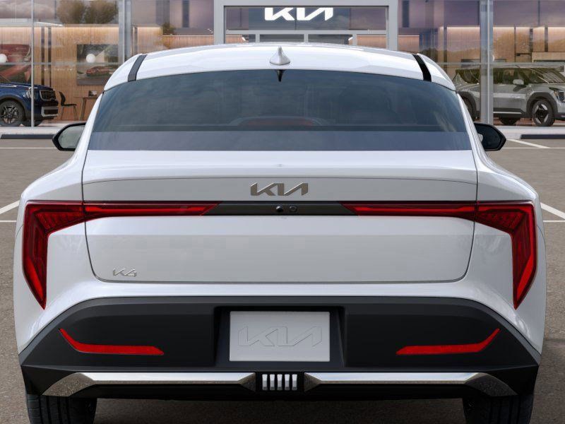 2025 Kia K4 - Photo 8