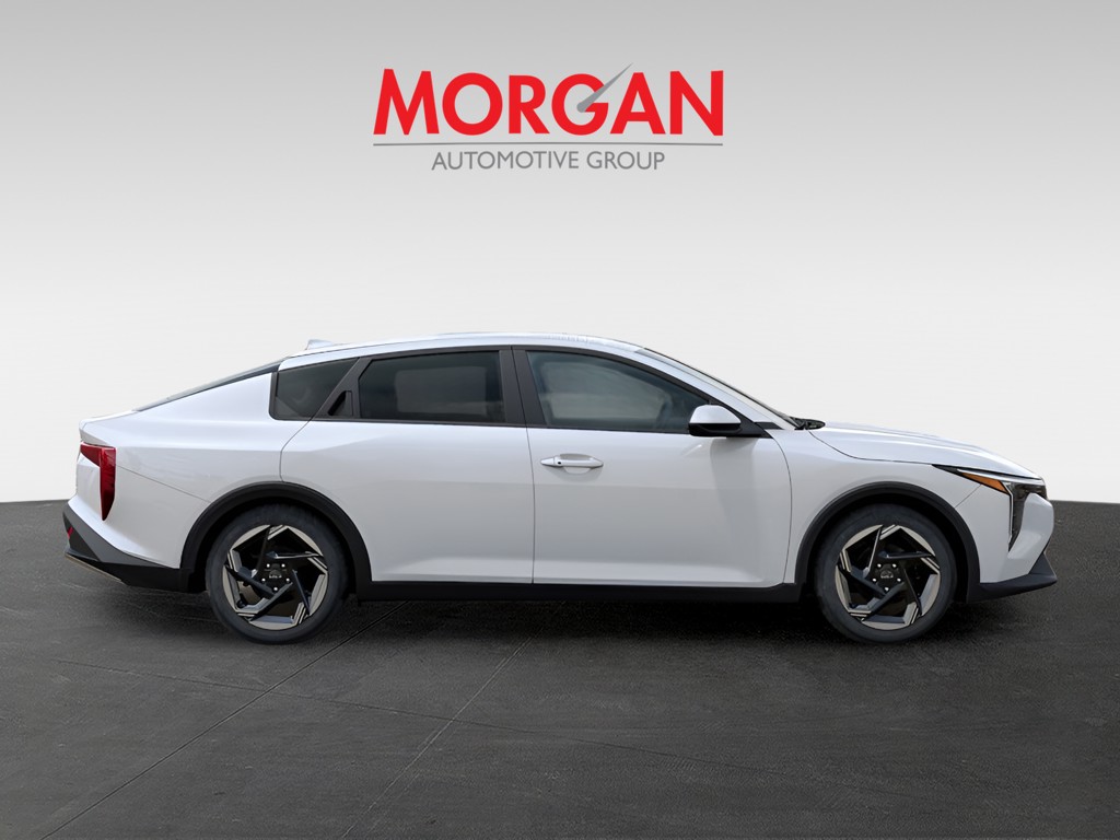 2025 Kia K4 - Photo 9