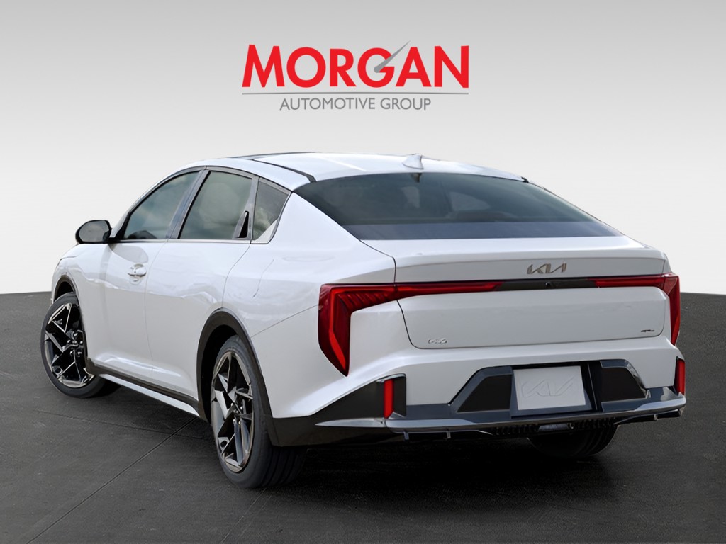 2026 Kia K4 - Photo 4
