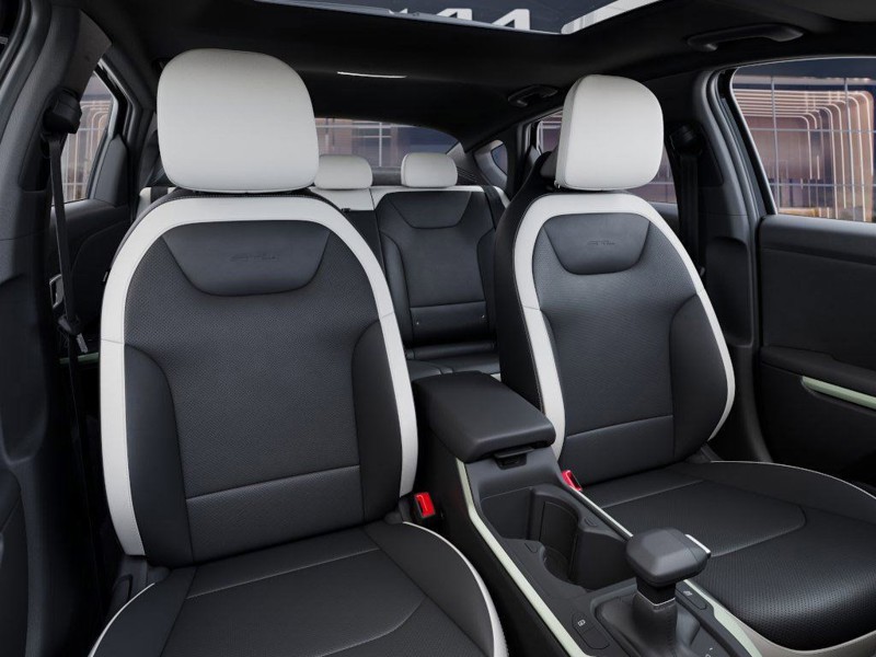 2026 Kia K4 - Photo 15