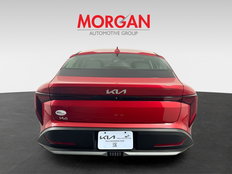 2026 Kia K4 - Photo 8