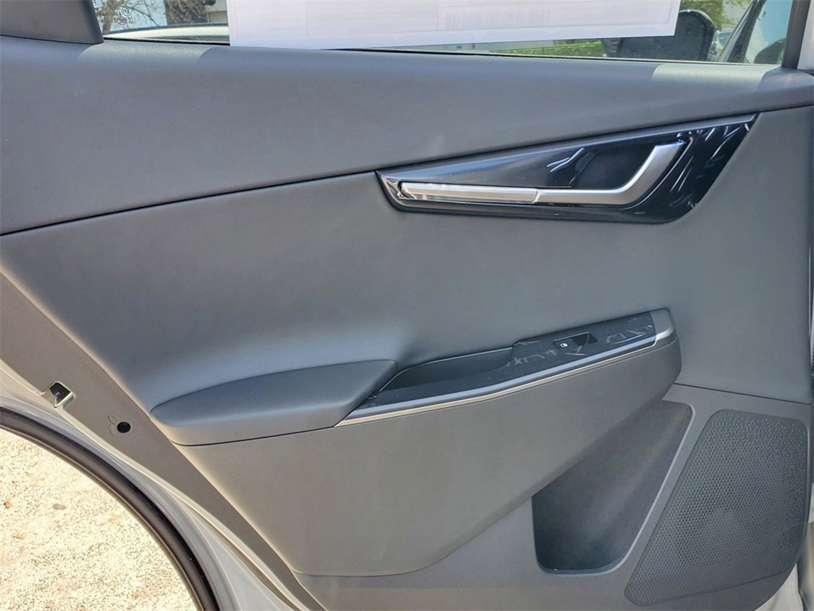 2025 Kia EV6 - Photo 10