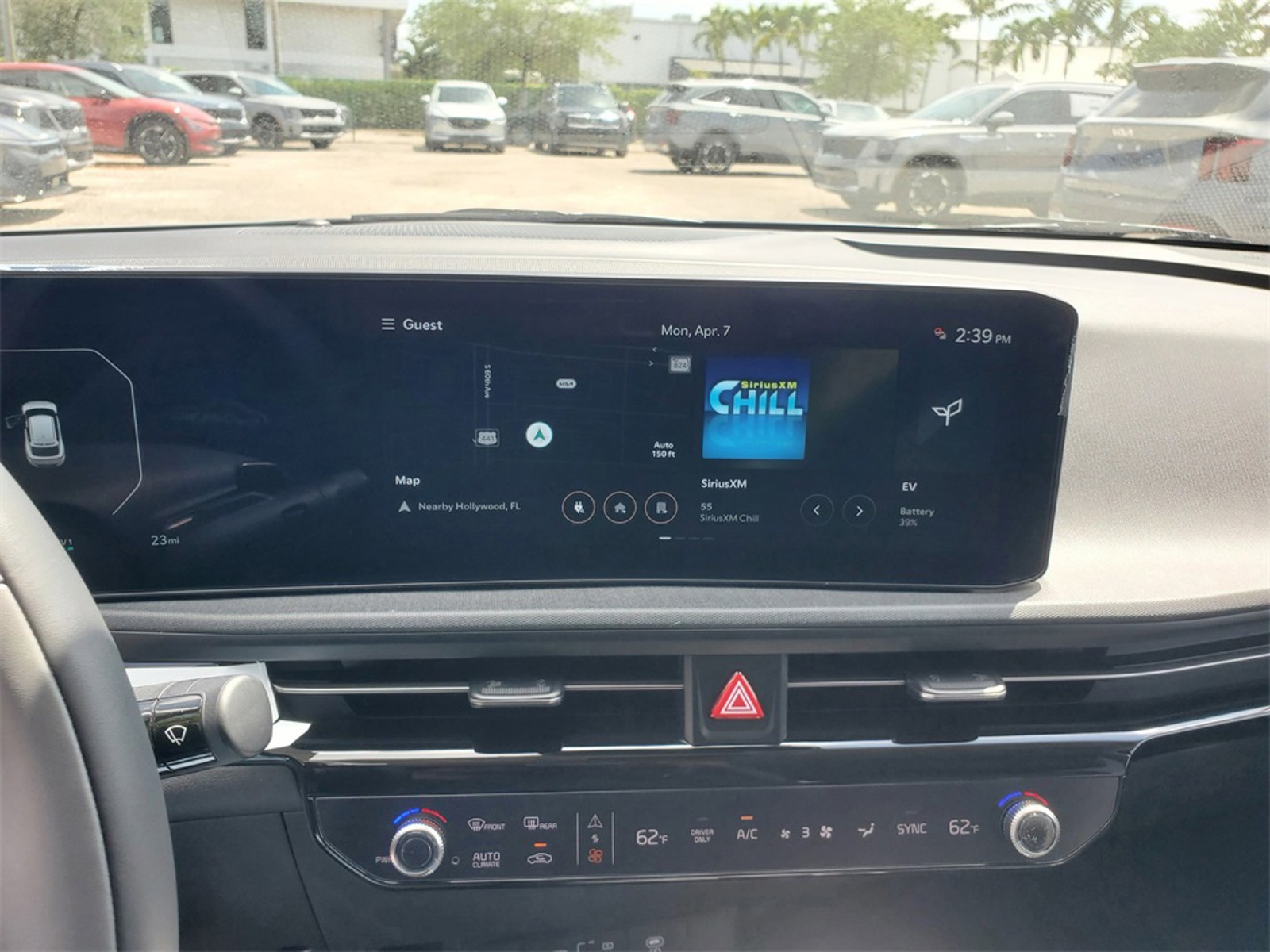 2025 Kia EV6 - Photo 21